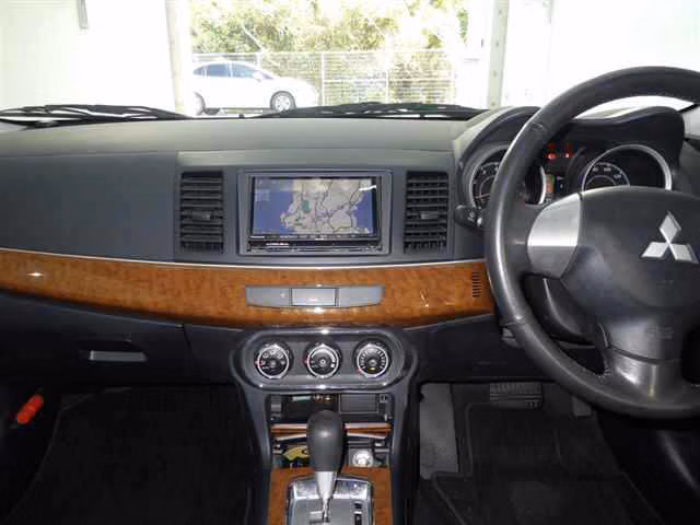 MITSUBISHI GALANT FORTIS
