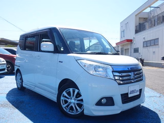 MITSUBISHI DELICA D:2
