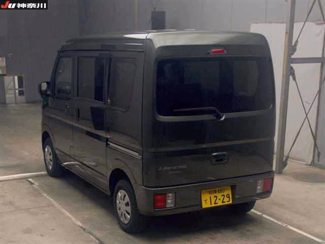 MITSUBISHI MINICAB