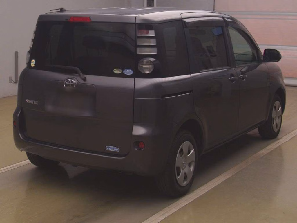 TOYOTA SIENTA