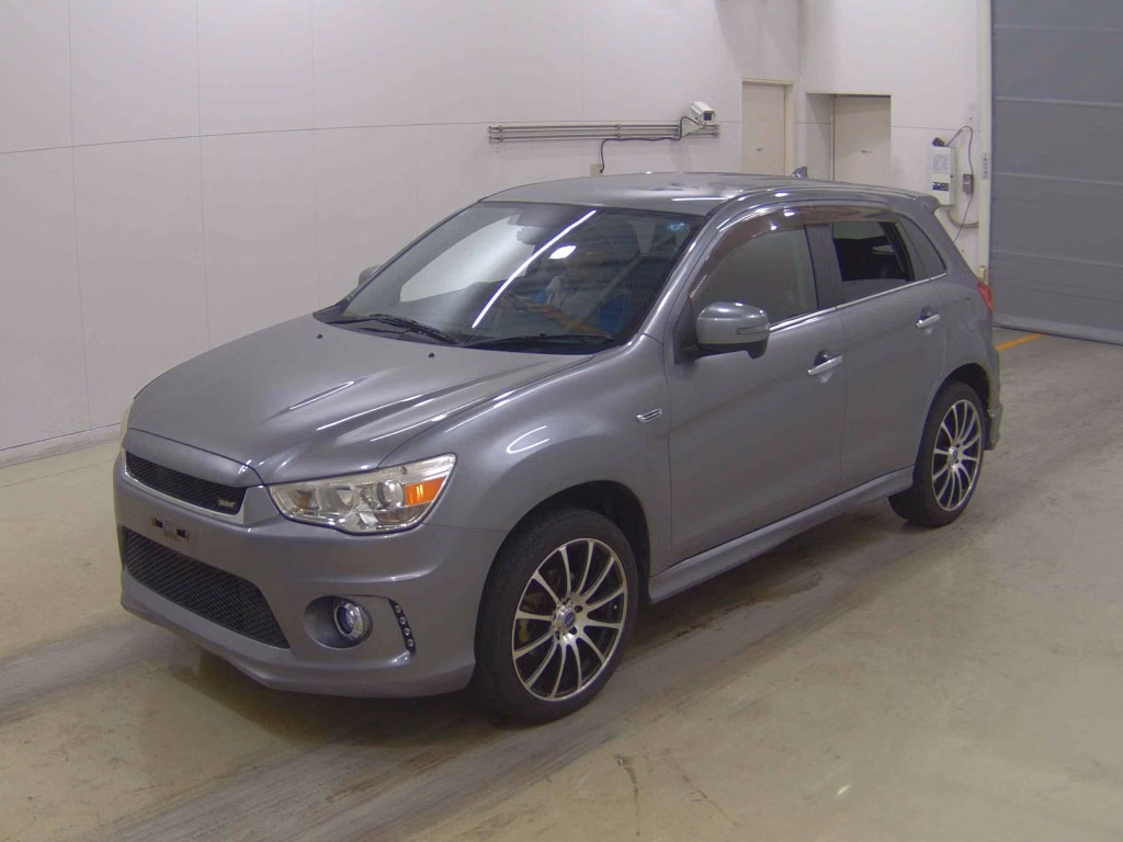MITSUBISHI RVR