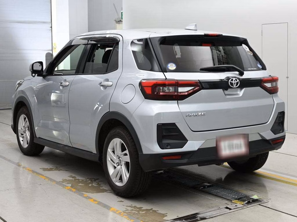 TOYOTA RAIZE