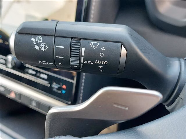LEXUS LBX