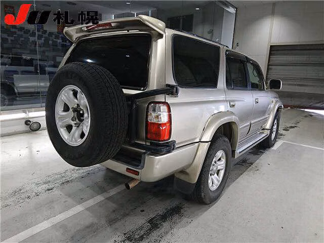 TOYOTA HILUX SURF