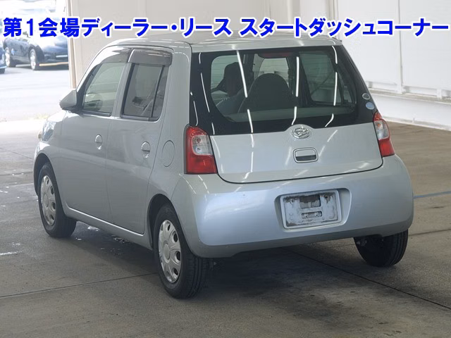 DAIHATSU ESSE