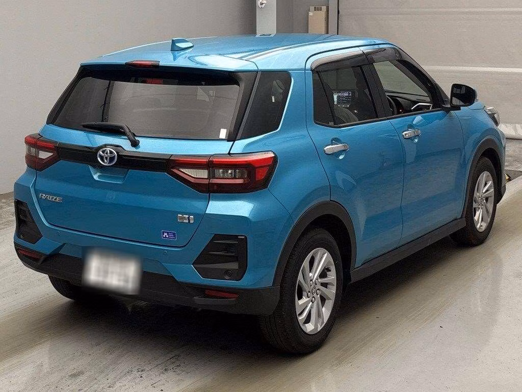 TOYOTA RAIZE