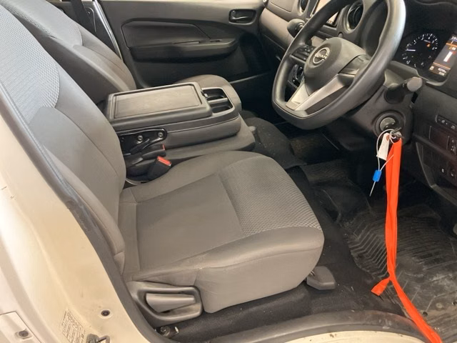 NISSAN CARAVAN