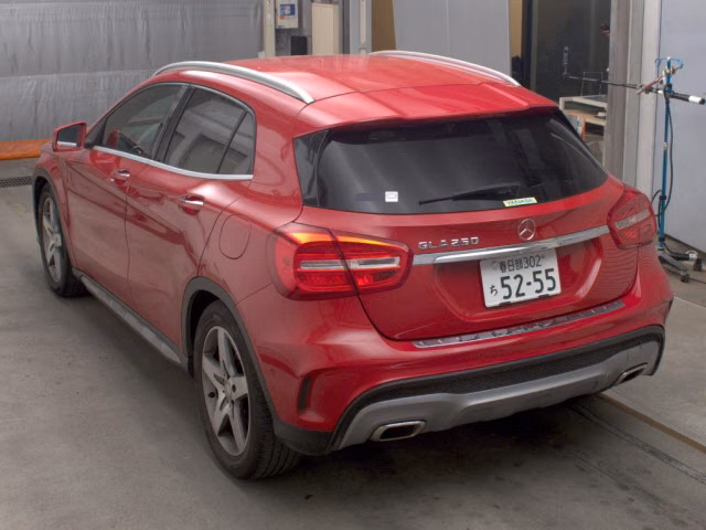 MERCEDES-BENZ GLA-CLASS