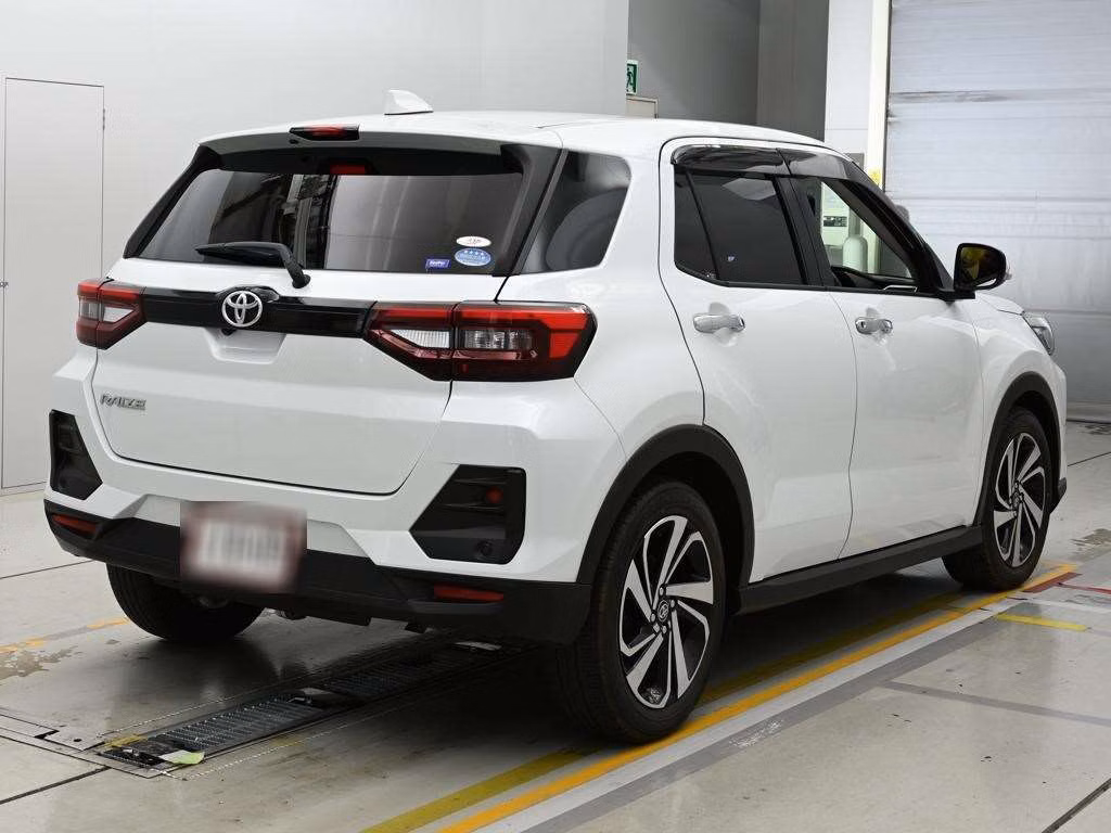 TOYOTA RAIZE