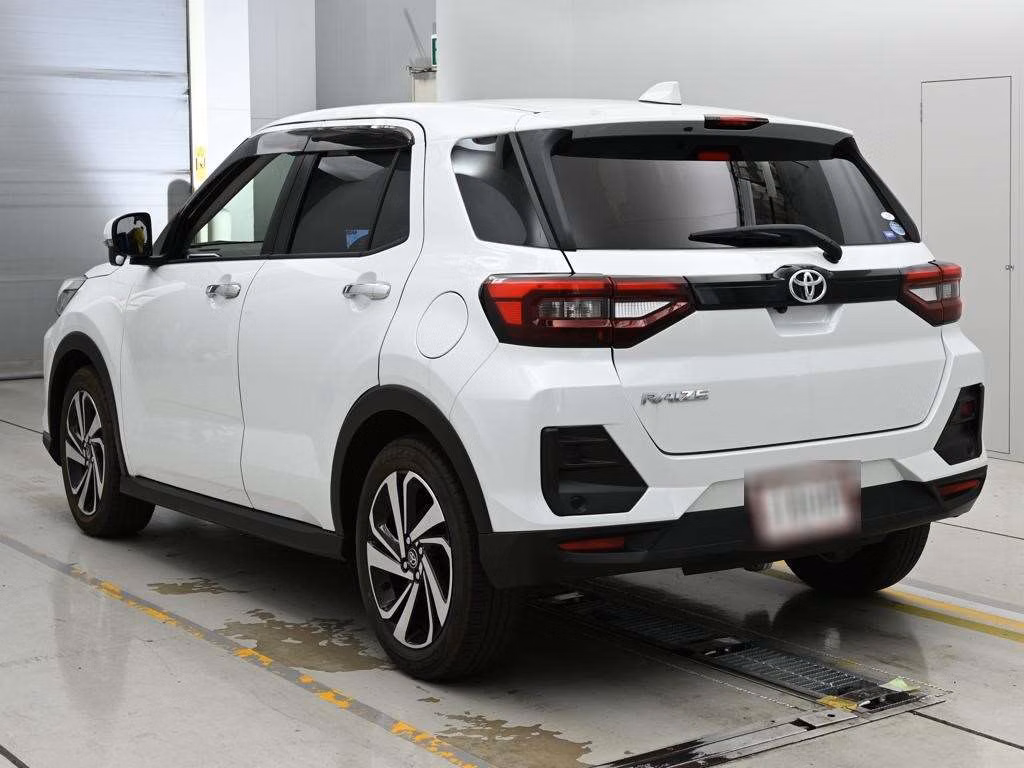 TOYOTA RAIZE
