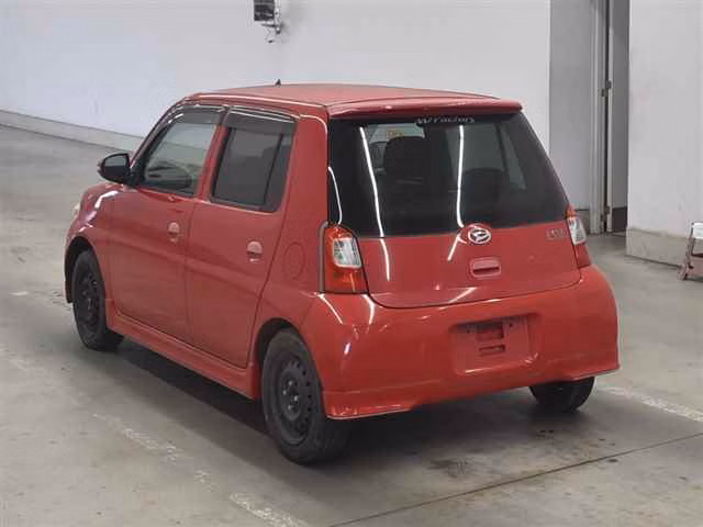 DAIHATSU ESSE