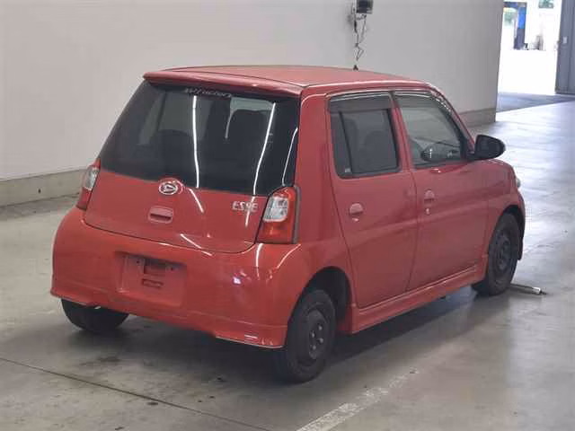 DAIHATSU ESSE