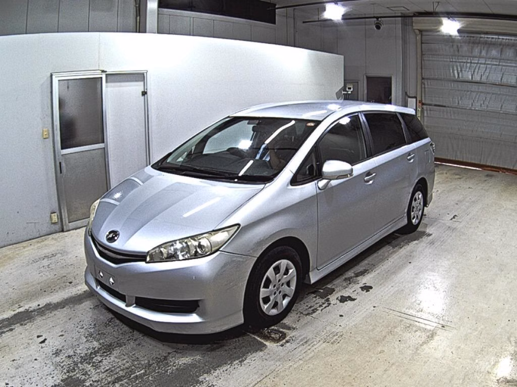 TOYOTA WISH