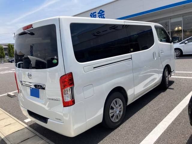 NISSAN NV350 CARAVAN
