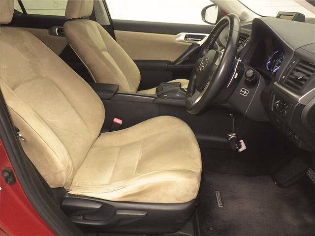 LEXUS CT200H