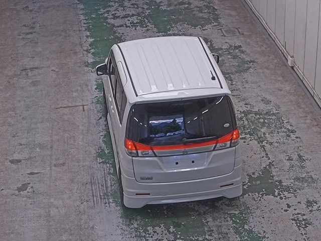 MITSUBISHI DELICA D:2