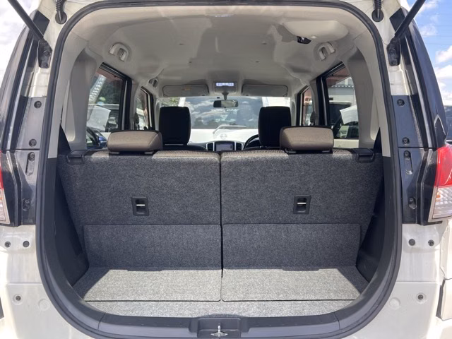 MITSUBISHI DELICA D:2