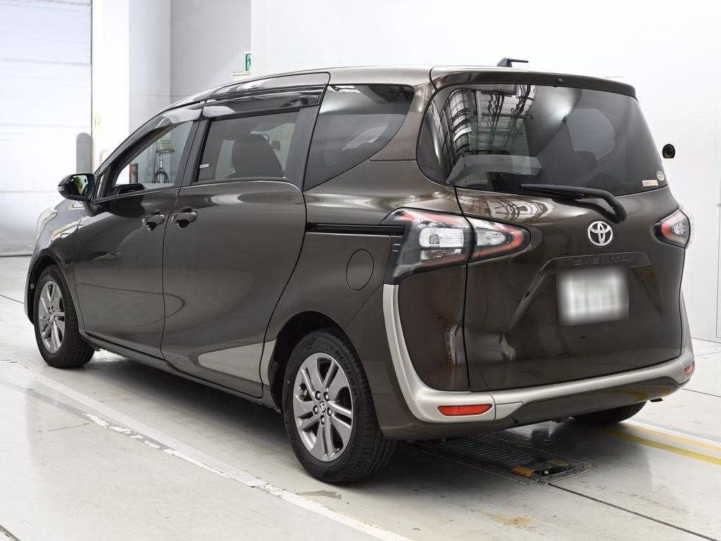 TOYOTA SIENTA