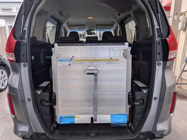 HONDA FREED+