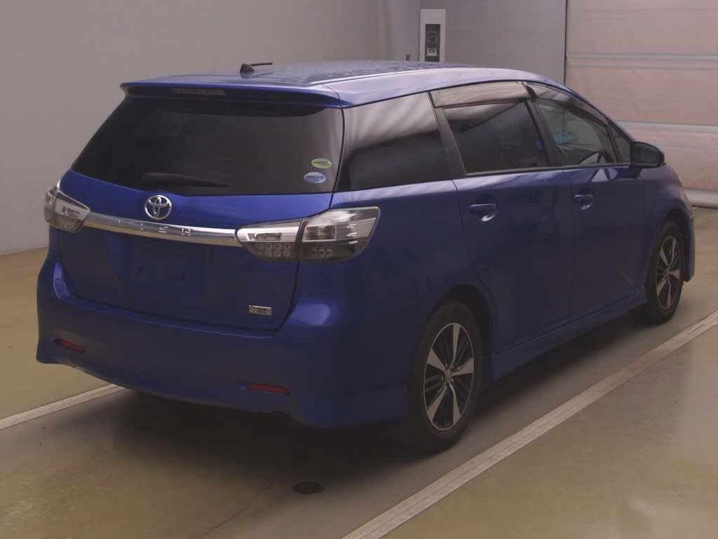 TOYOTA WISH