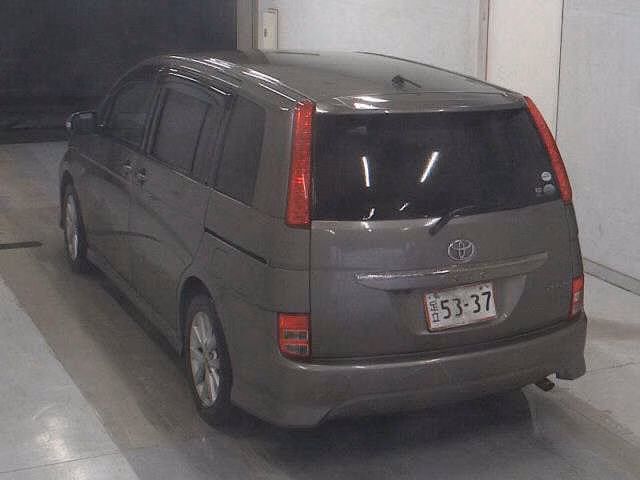 TOYOTA ISIS