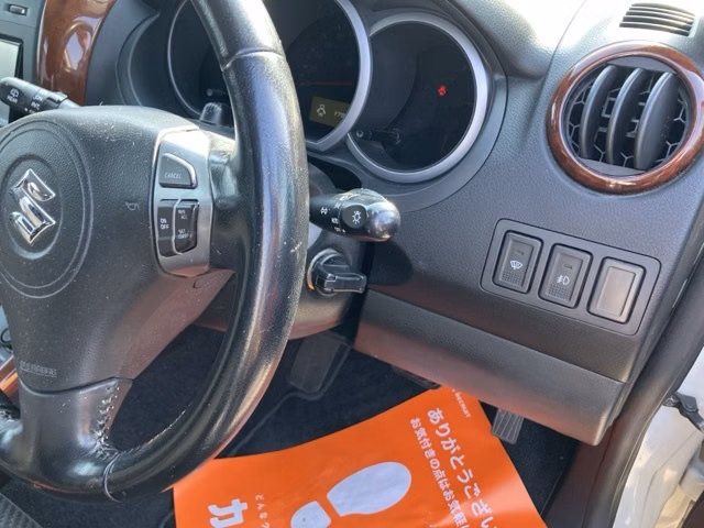 SUZUKI ESCUDO