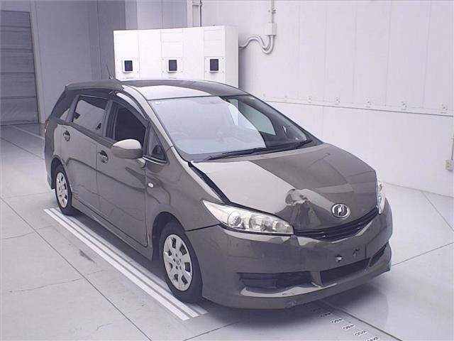 TOYOTA WISH