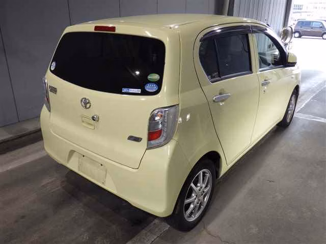 TOYOTA PIXIS EPOCH
