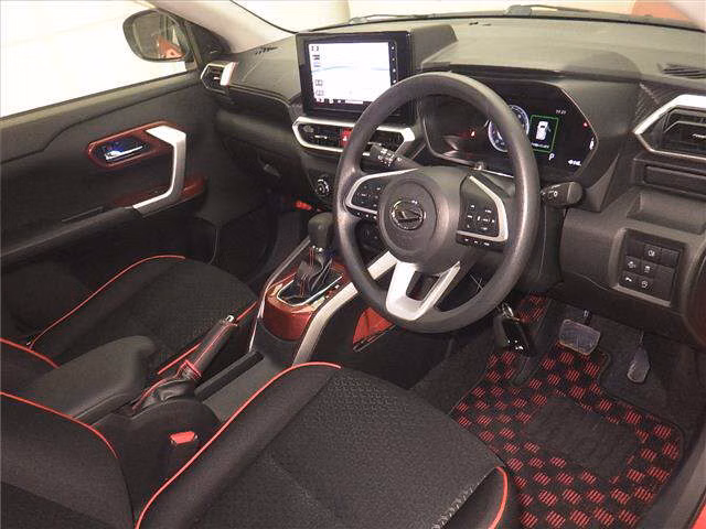 DAIHATSU ROCKY