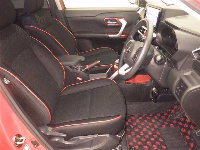 DAIHATSU ROCKY