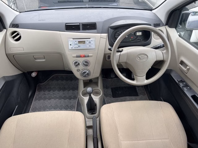 DAIHATSU MIRA