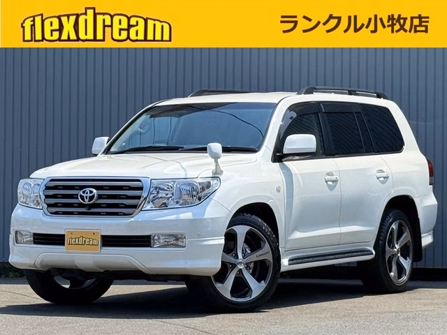 TOYOTA LAND CRUISER