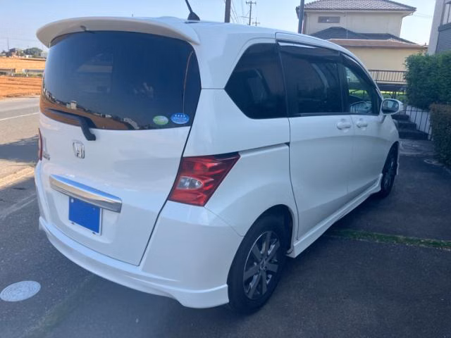 HONDA FREED