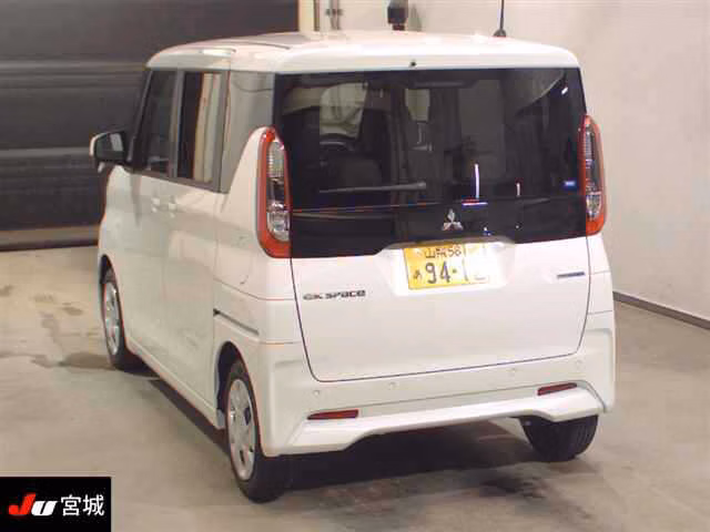 MITSUBISHI EK SPACE