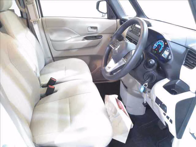 MITSUBISHI EK SPACE