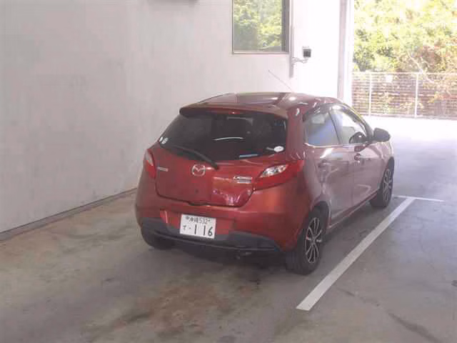 MAZDA DEMIO