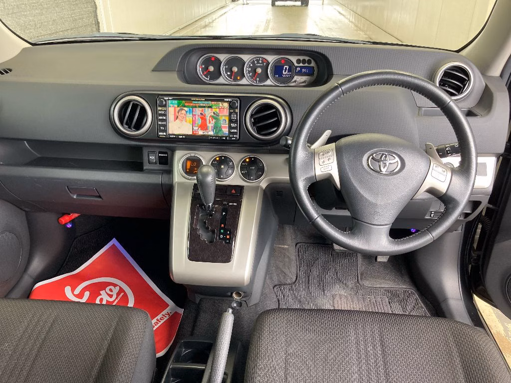 TOYOTA COROLLA RUMION