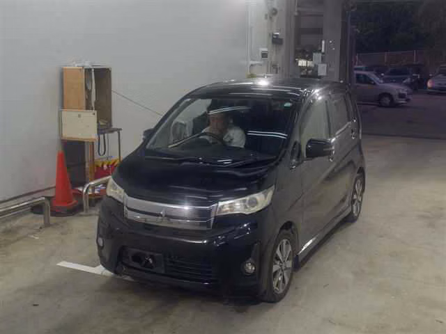 MITSUBISHI EK CUSTOM