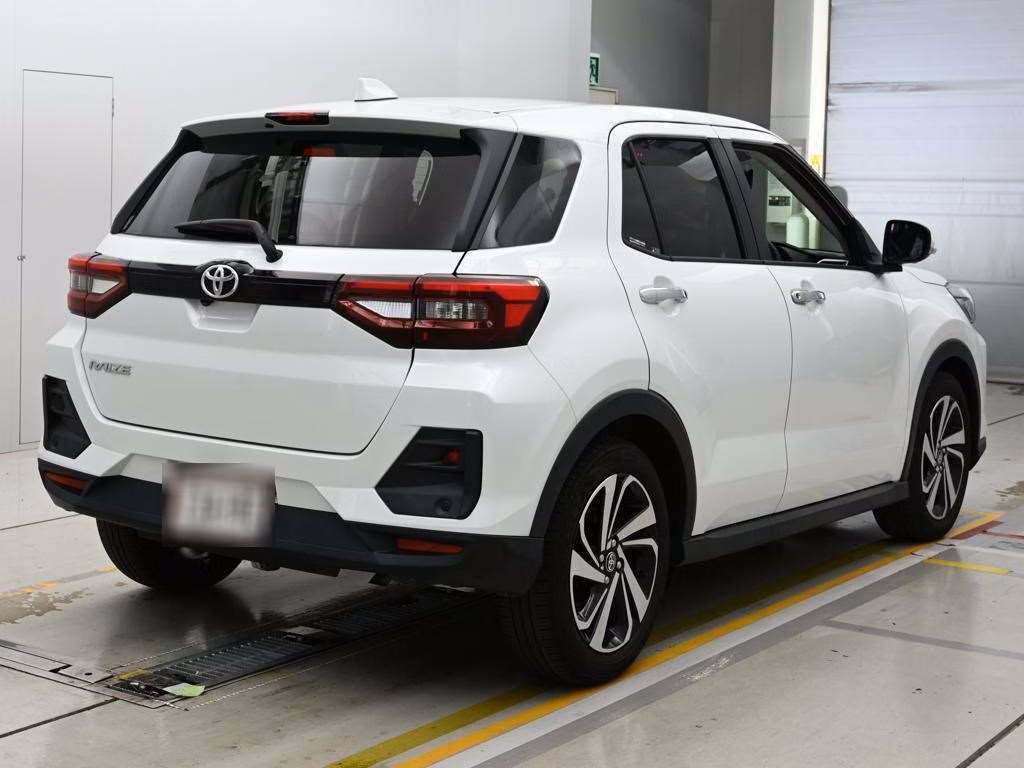 TOYOTA RAIZE