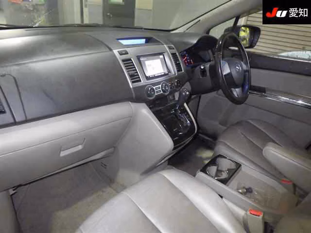 MAZDA MPV