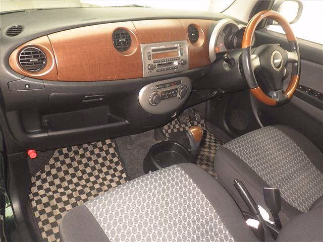 DAIHATSU MIRA GINO