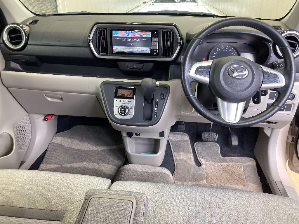 DAIHATSU BOON