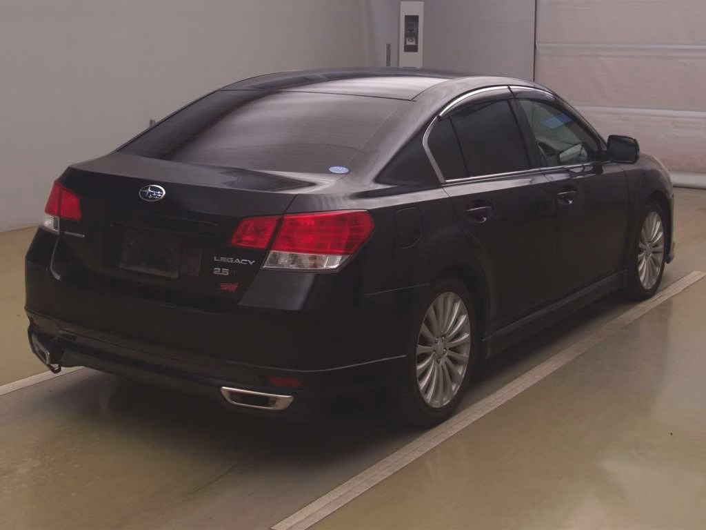 SUBARU LEGACY B4
