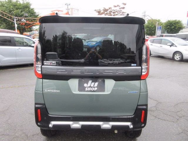 MITSUBISHI DELICA MINI