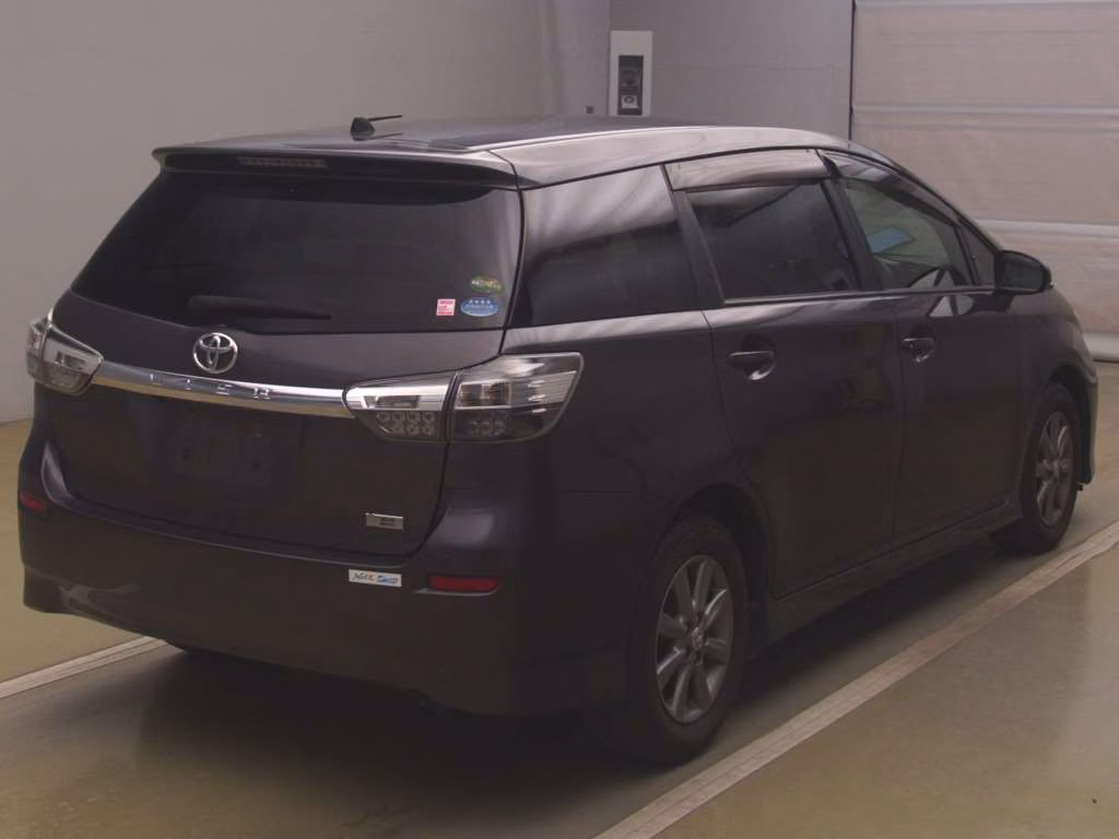 TOYOTA WISH