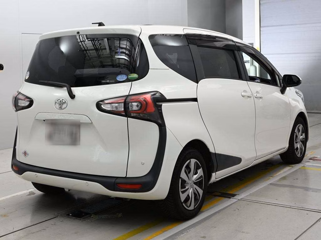 TOYOTA SIENTA