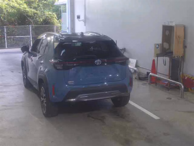 TOYOTA YARIS CROSS