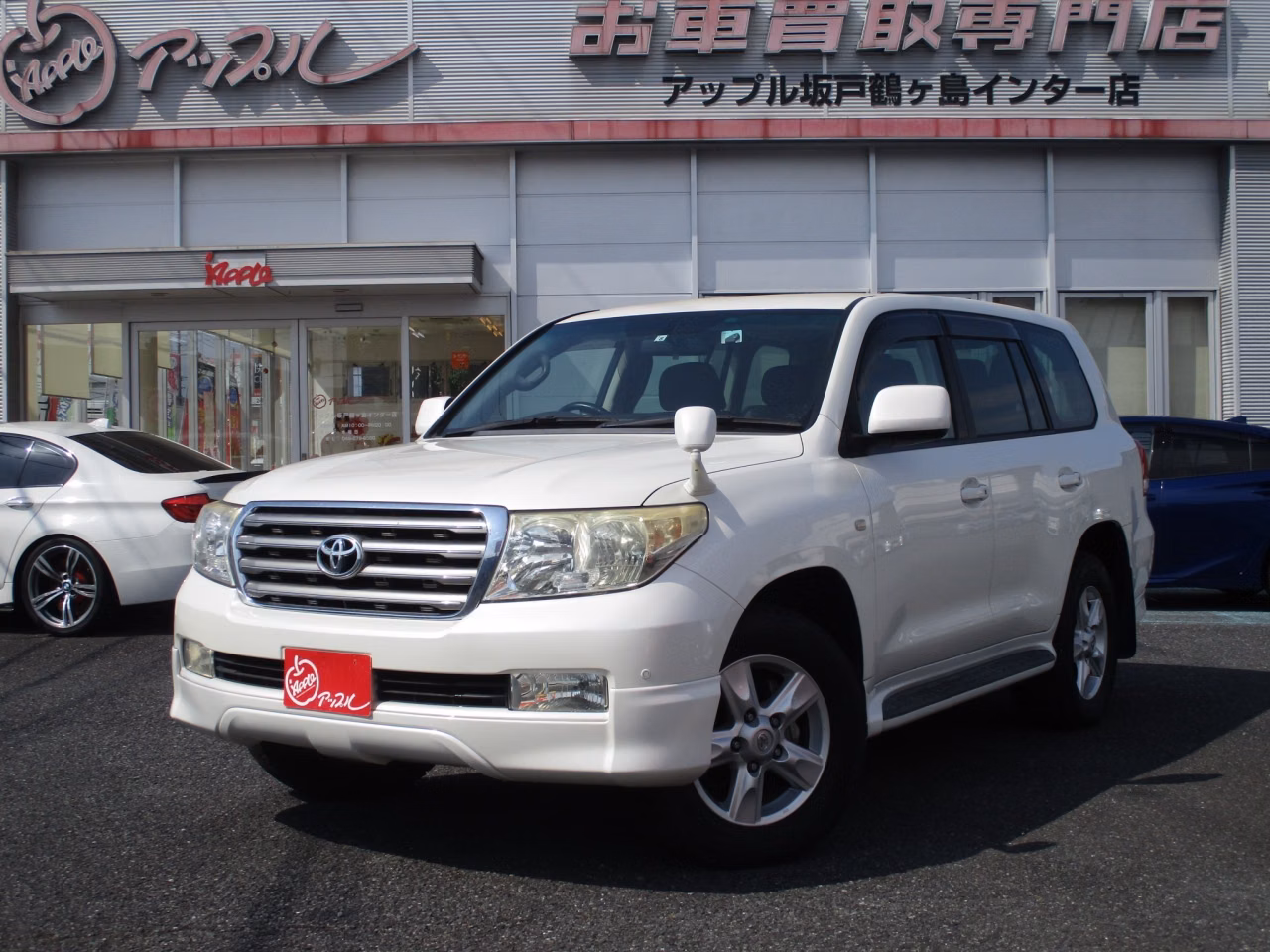 TOYOTA LAND CRUISER