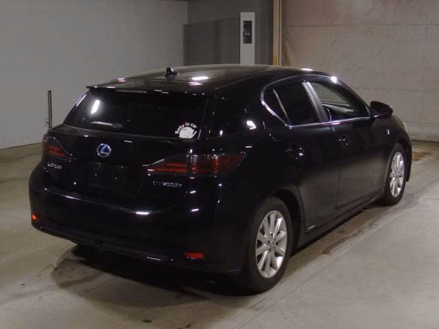 LEXUS CT200H