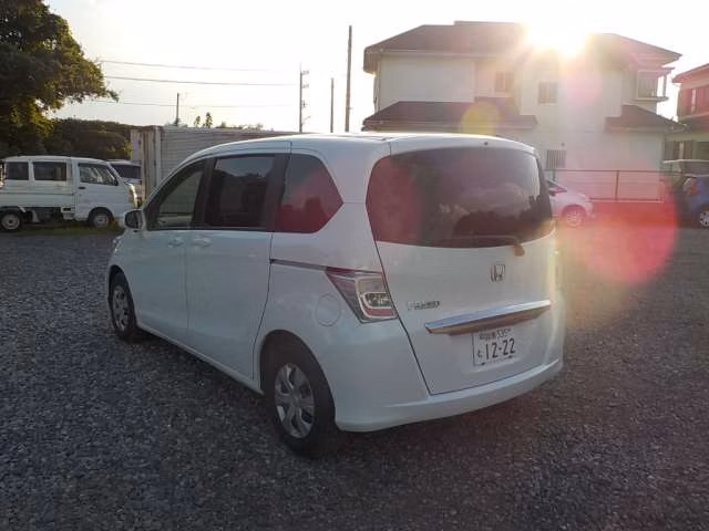 HONDA FREED